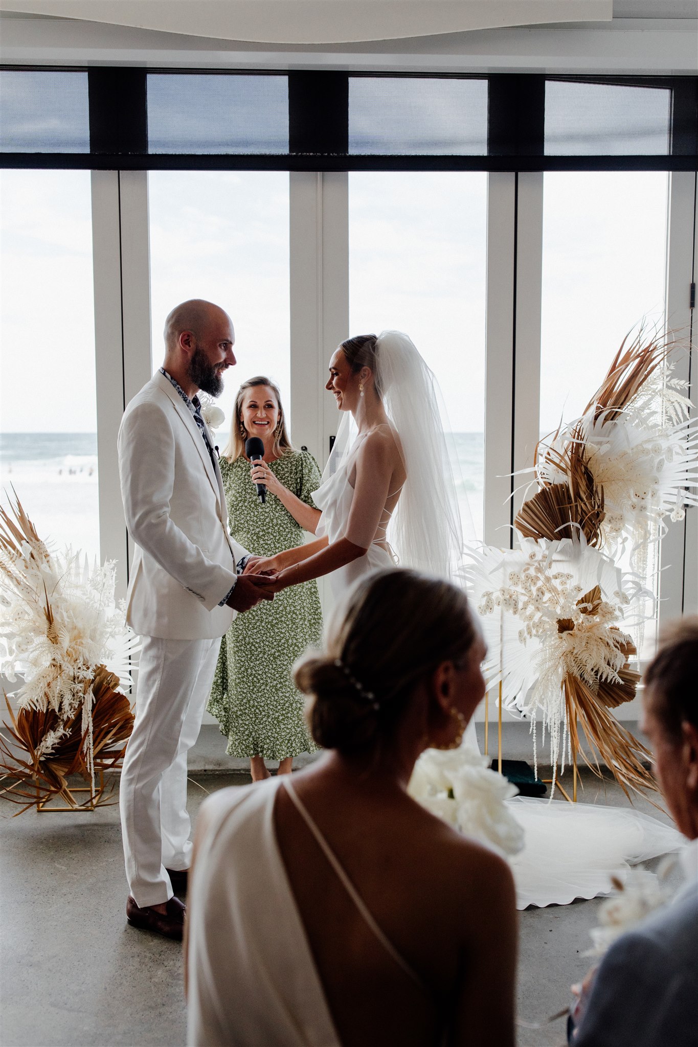 gold coast marriage celebrant | Lei Newell | Janda Events